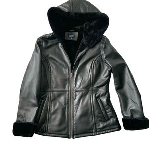 SONOMA Life + Style Lambskin Leather Coat Black Medium Faux Fur Lining Y2K